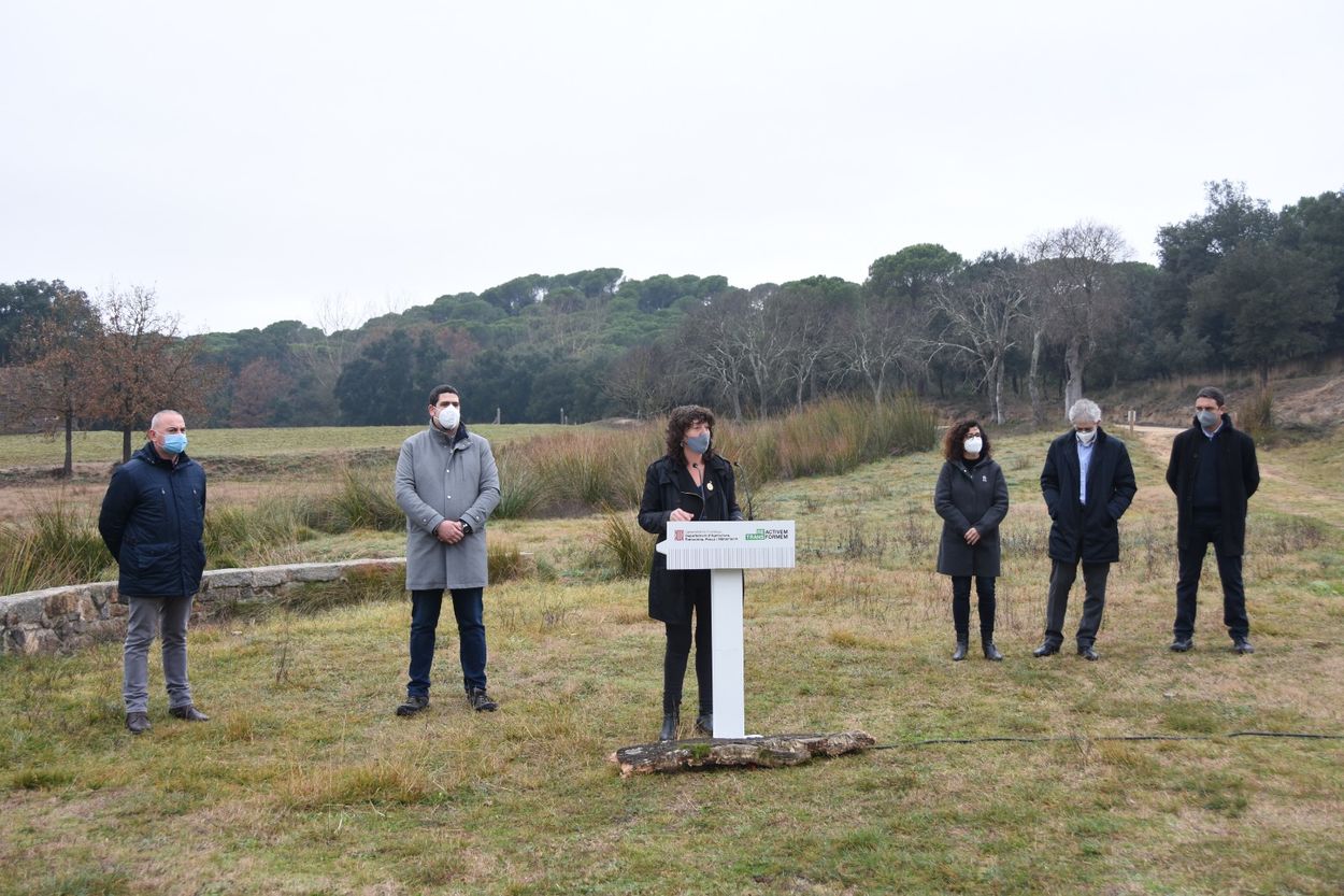 La consellera Teresa Jordà presenta lAgenda forestal 2020 2025 a Cassà de la Selva