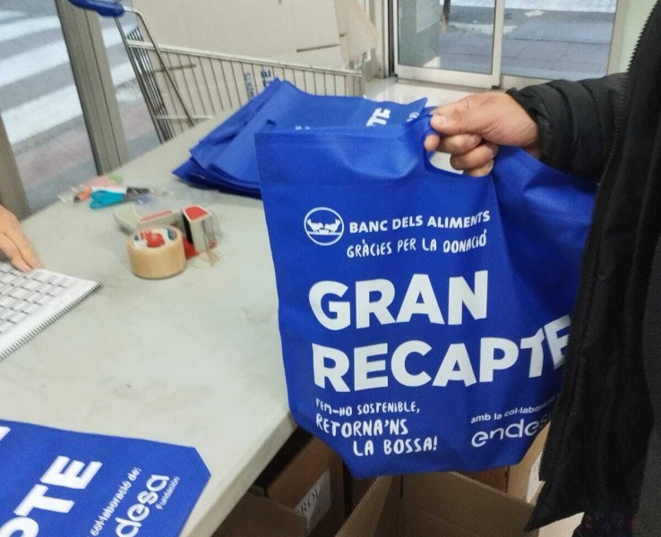 El Gran Recapte recull 4.422 quilos d'aliments a Cassà de la Selva 