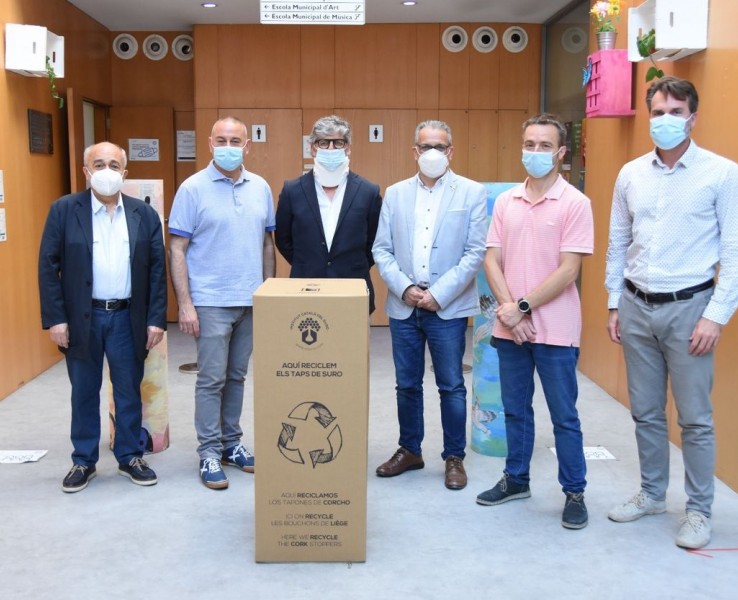 Campanya de reciclatge de taps de suro