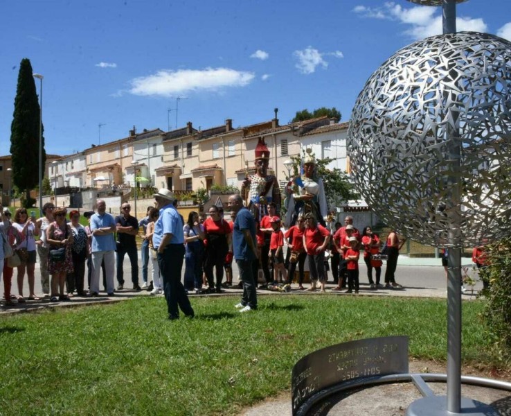 Inaugurem l'escultura de Jaume Roser