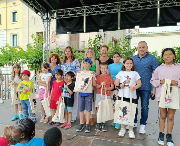 Entrega de premis dels Colors sobre l'asfalt i els concursos d'engalanament de carrers i balcons
