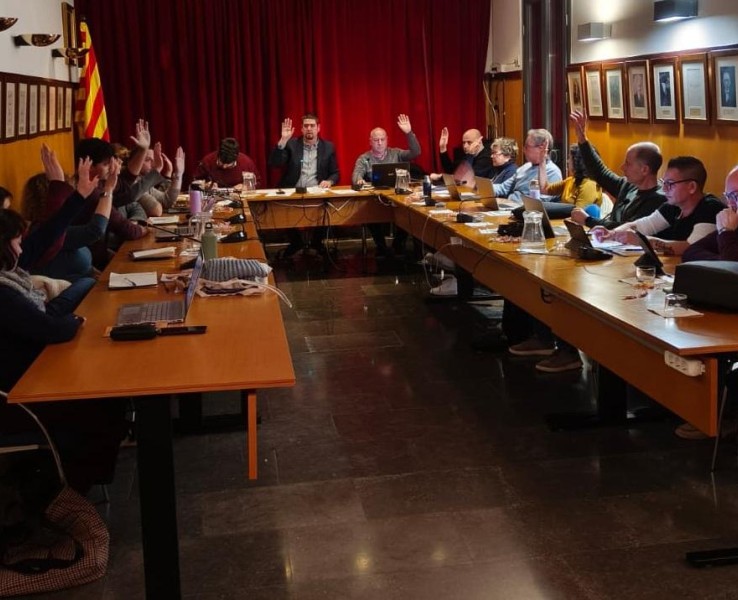 El Ple aprova un pressupost per al 2026, centrat en l’atenció ciutadana, la millora de l’espai públic i la consolidació del serveis municipals