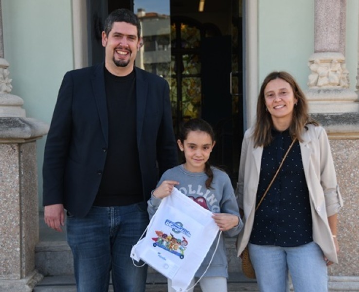 Una alumna de l’escola Puig d’Arques premiada en el Concurs Digital d'Aqualia Missió RegenerACCIÓ!