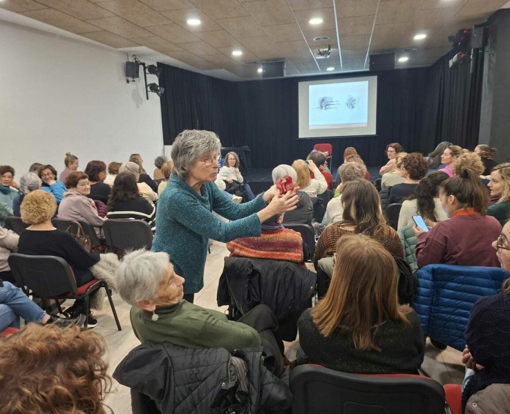 Èxit del taller teoricopràctic sobre el sòl pèlvic a Cassà 