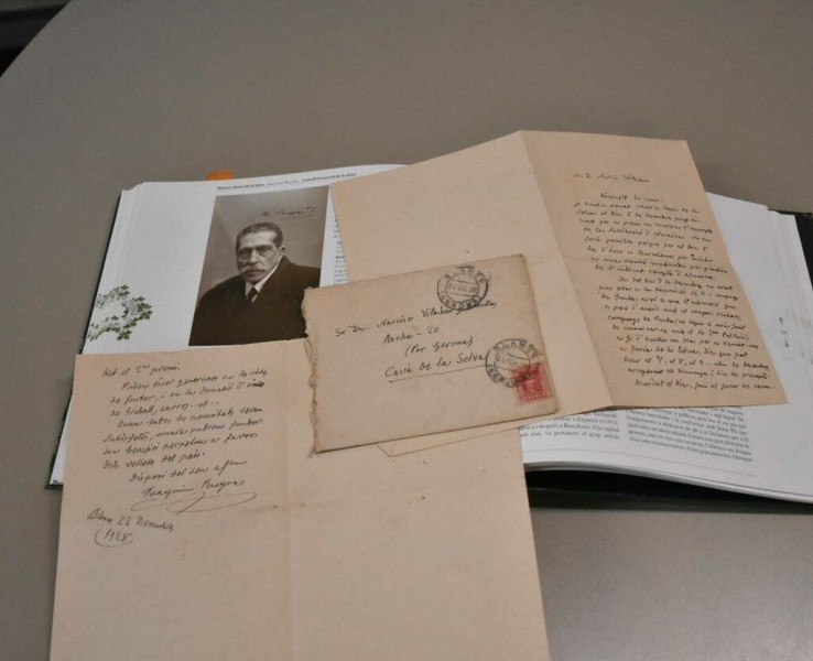 L’Arxiu de Cassà rep una documentació de gran valor històric sobre la reconstrucció de les Gavarres després dels incendis de 1928